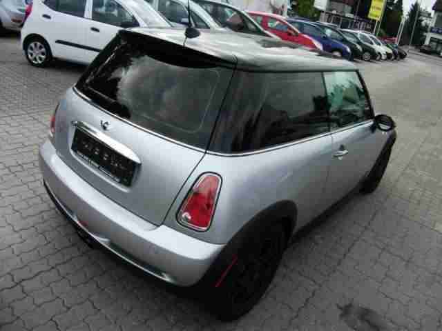 MINI Cooper S Sportfahrwerk, Sportsitze