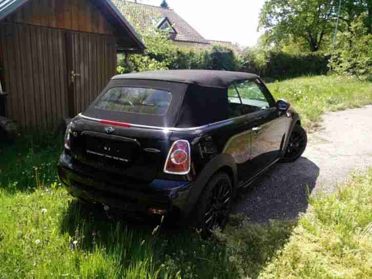 MINI John Cooper Works Cabrio