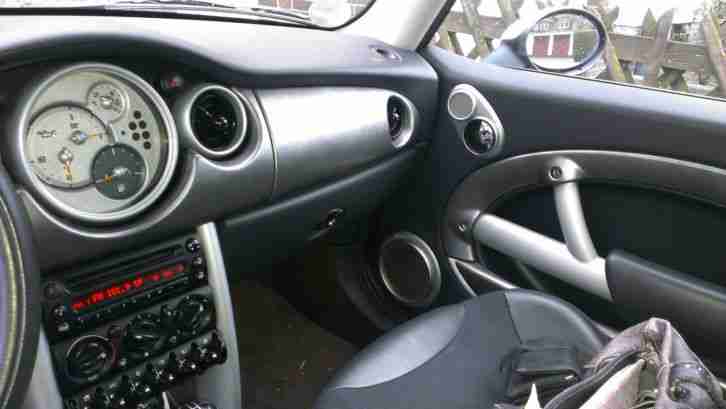 MINI / MINI COOPER / 1. HAND