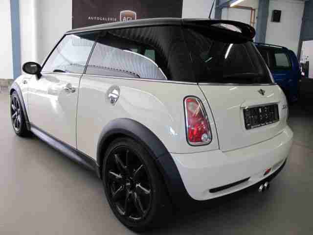 MINI MINI Cooper S*Xenon*Teilleder*Black Alu-17 Zoll*