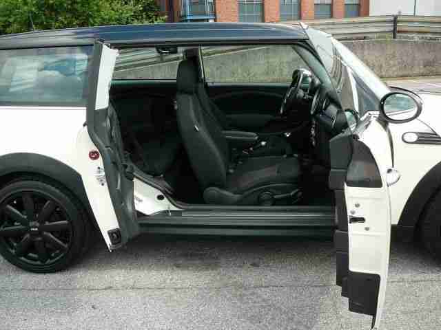 MINI Mini Cooper D Clubman Pepper Klima/PDC/Alu17"