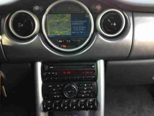 MINI Mini Cooper/KLIMATRONIC/NAVI/LEDER/XENON/PDC/SHZ