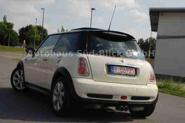 MINI Mini Cooper S Aut./PANORAMA/LEDER/GUTER ZUSTAND