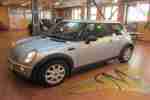ONE 1.6 aus 1.Hand Garagenwagen Navi Klimaanla