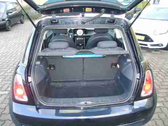 MINI ONE 1.6 mit 17 Zoll Alus + elektr. Panoramadach