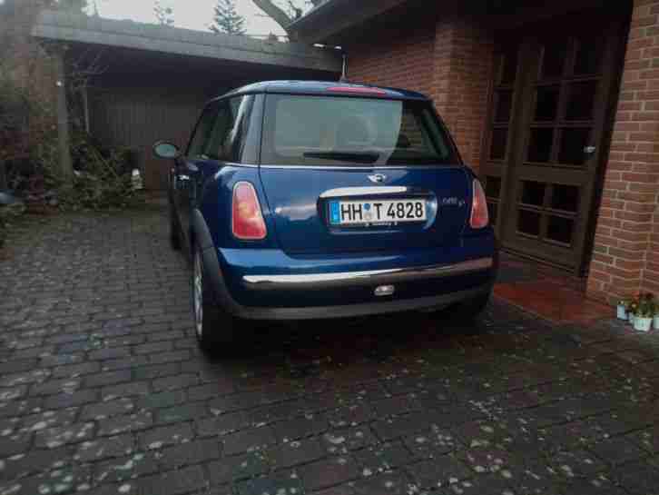 MINI ONE D/LEDER/PANORAMA/KLIMAAUTOMATIK/LÜCKENLOSSCHECKHEFT GEPFLEGT/HU 01.2020