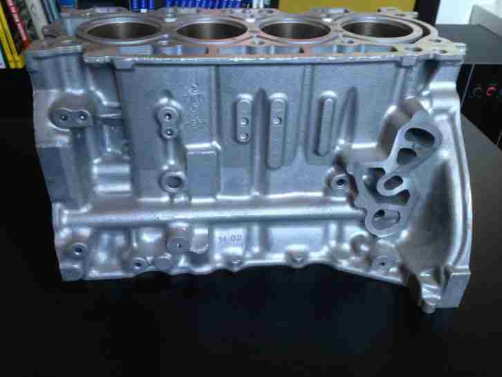 MINI One Motorblock als Dekoartikel
