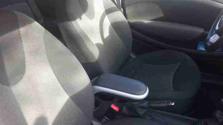 MINI One, schick und sparsam aus 1ter Frauenhand