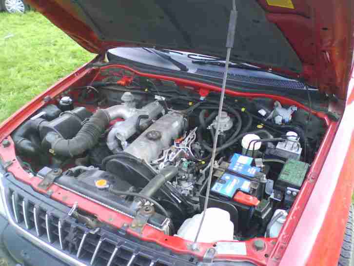 MITSUBISHI L200 PICK UP kein NAVARA