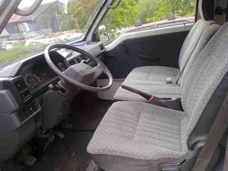 MITSUBISHI L300 lang hoch 2,5D LKW mit Dachständer Schiebtüre re mit Fenster!!