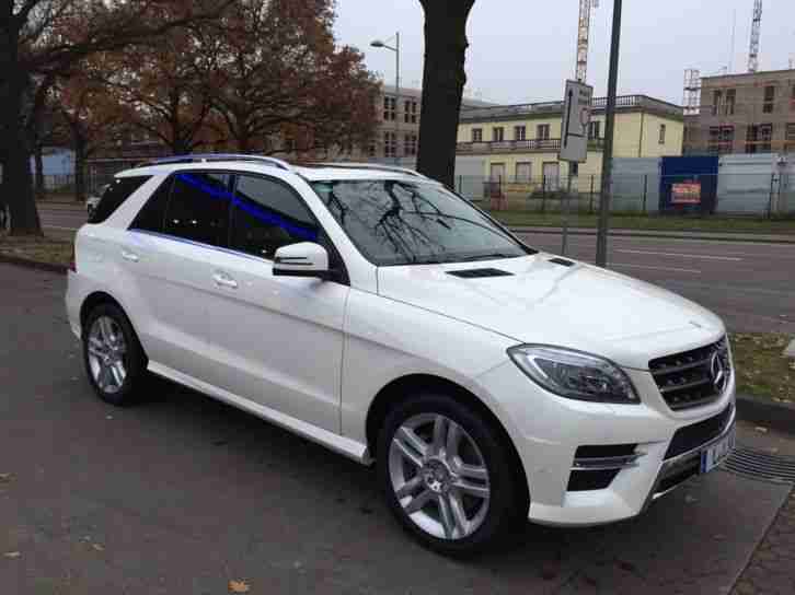 ML 350 BE 4Matic 166 AMG Styling Comand GSHD ILS Xenon
