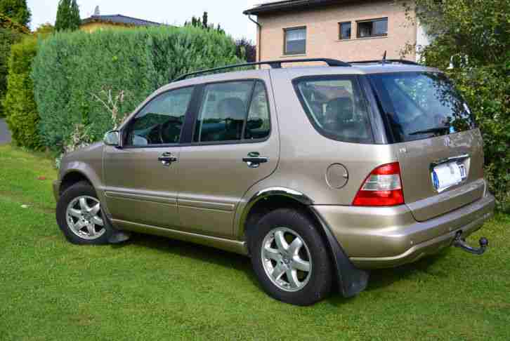 ML 400 CDI erste Hand Scheckheft gepflegt