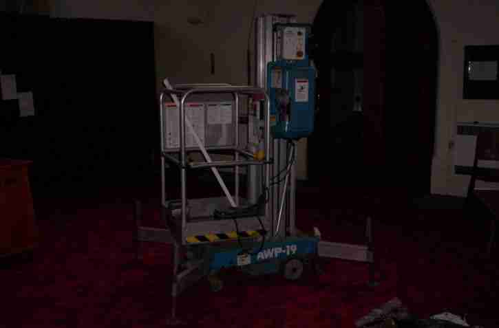 MOBIL PERSONENLIFT 8