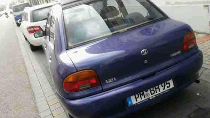 Mazda 121 mit