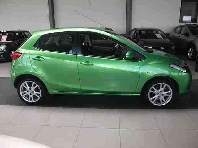 Mazda 2 1.3 Independence Klima AHK ALU 16 Zoll