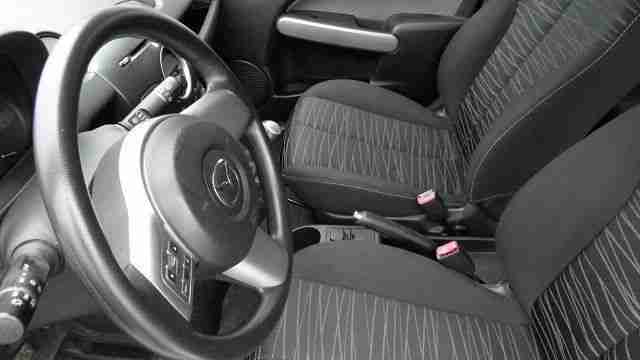 Mazda 2 1.3l MZR Z-Line mit Klimaanlage