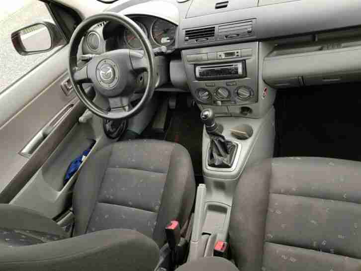Mazda 2 Top