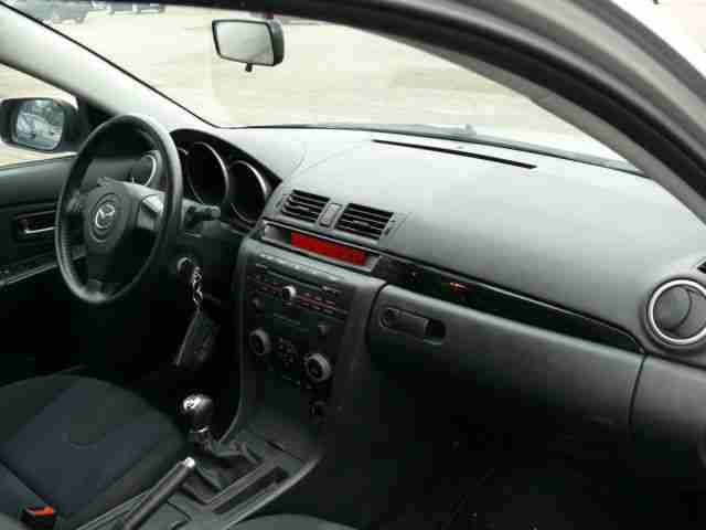 Mazda 3 1.6 CD Sport DPF * 1 Hand *