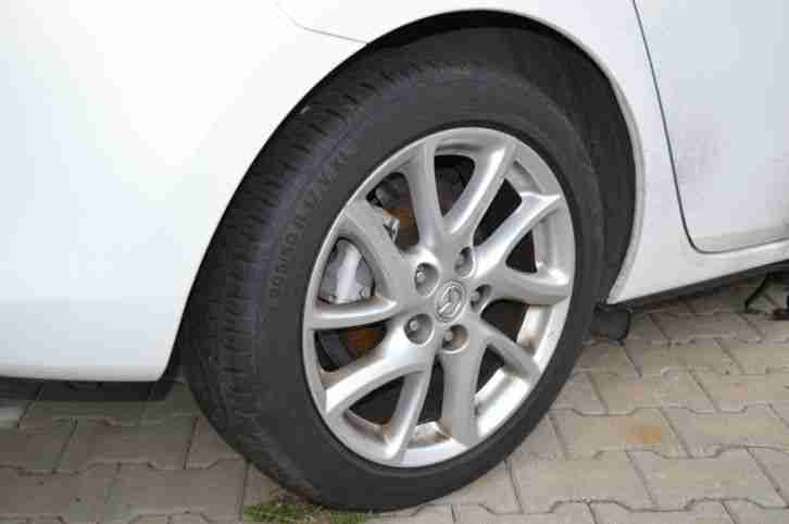 Mazda 3 1.6 - Erstzulassung 07/2012