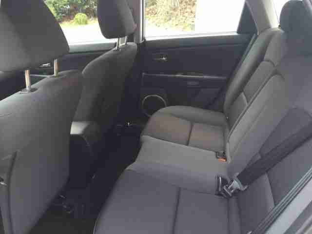 Mazda 3 Lim. 1.6 Sport Active,Xenon,8xbereift,2.Hand