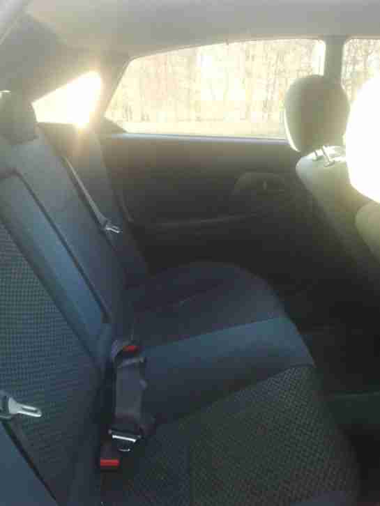 Mazda 323 F 2.0 V6 | 144 PS | TÜV bis 06.2016