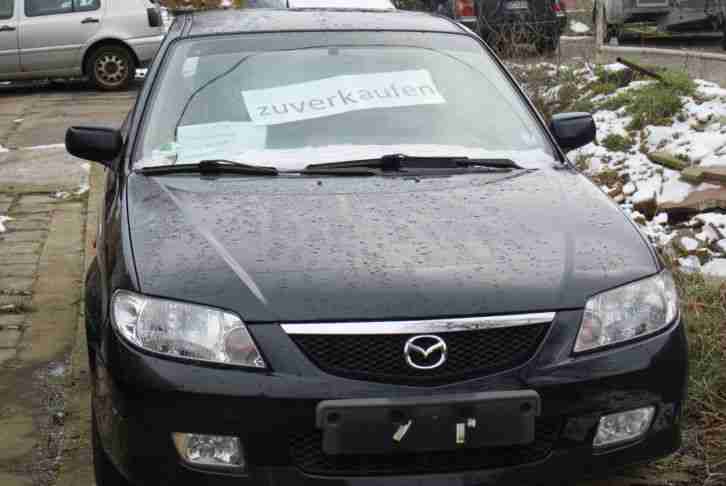 Mazda 323 F BJ sporty - Bj 2001 150000km PS98 Metalic Schwarz