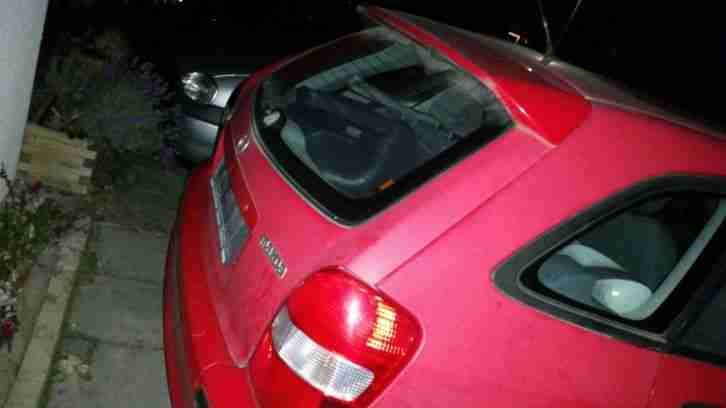 Mazda 323 F mit neuen Allwetterreifen und TÜV bis 09/2016