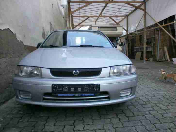 Mazda 323, Typ BA, Ez: 06/2001, , Zahnriemen gewechselt