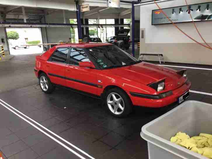 Mazda 323F BG