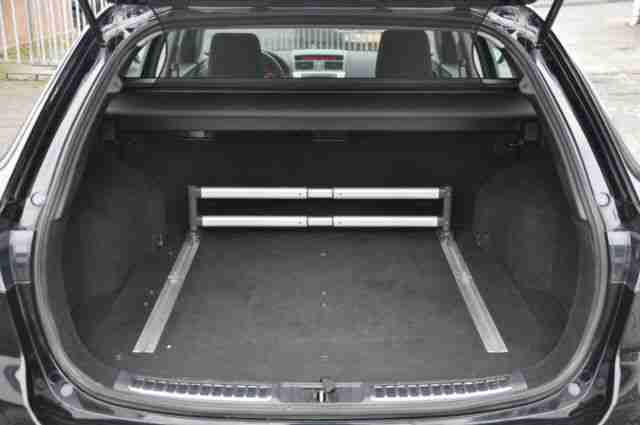 Mazda 6 Sport Kombi 2.0 CD *KLIMAAT.*MFL*PDC V+H*AHK