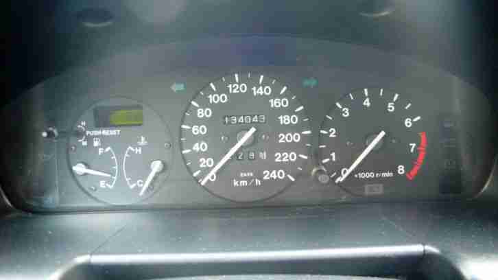 Mazda MX 3 1.6 L 16V und Alufelgen gebraucht mit TÜV Bastlerfahrzeug MX-3 mx3