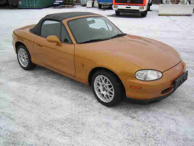 Mazda MX-5 1.6i 16V