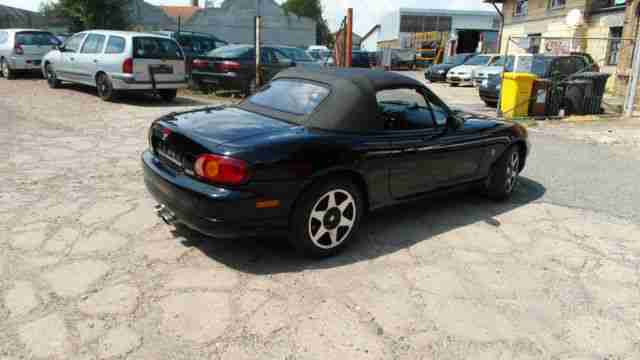 Mazda MX-5 1.9i 16V