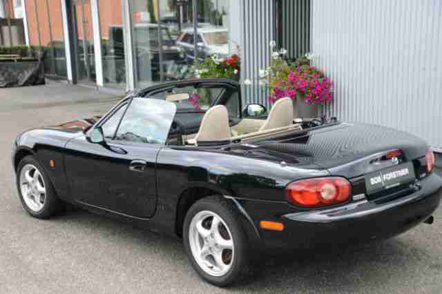 Mazda MX-5 1.9i 16V Memories