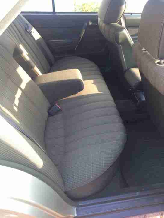 Mercedes 190E Automatik H-Kennzeichen TÜV + AU neu ohne Mängel Bj. 06/1983