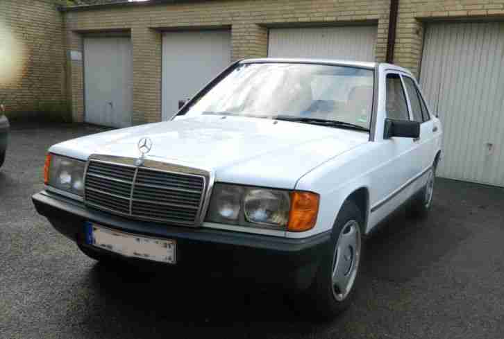 Mercedes 190E W201 2.Hand 90.000km gelaufen !