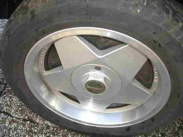 Mercedes 280 SLC W/R 107