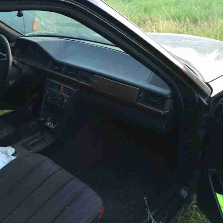 Mercedes 300 d 4 matig ca BJ 1989