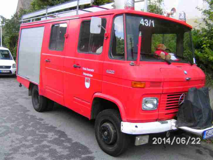 Mercedes 409 LF Feuerwehrfahrzeug mit neuem TÜV