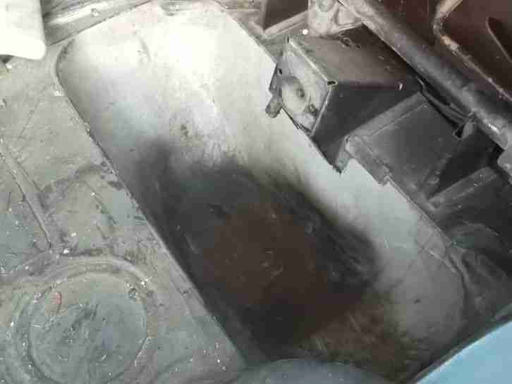 Mercedes/8 w114 230.6 Lang,1975 ein besitzer 132.000km original scheunenfund