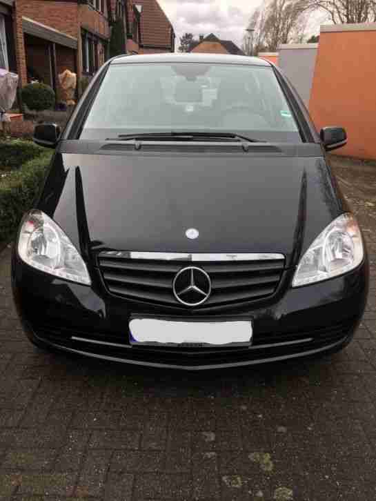 Mercedes A-Klasse A160 Elegance Benziner Checkheft gepflegt Klimaanlage TÜV EZ09