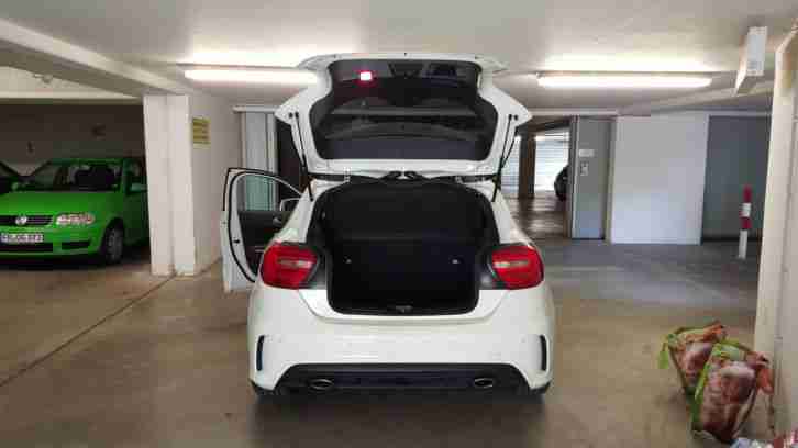 Mercedes A Klasse A180 AMG Sport 2014 Full Op. Navi, Park, Kamera, Xenon 20.000 km