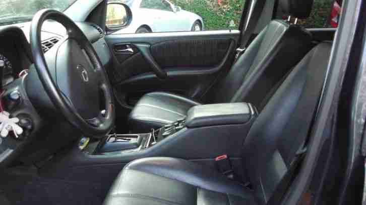 Mercedes Auto ML 430 sehr guter Zustand