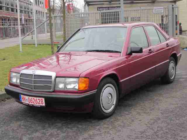 Mercedes-Benz 190 D 1.Hand "Wenig Kilometer"