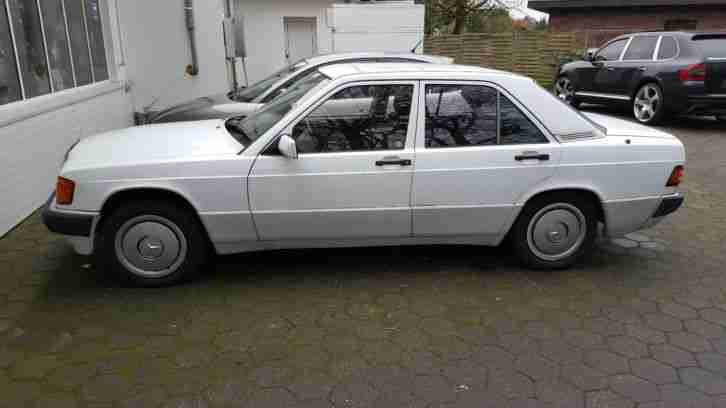 190 er 2.0 Liter Benzin Bj 1992 weiss 5