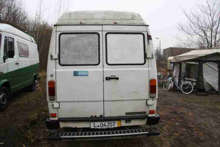 Mercedes Benz 207 D Schaltgetriebe 205 500 km Diesel