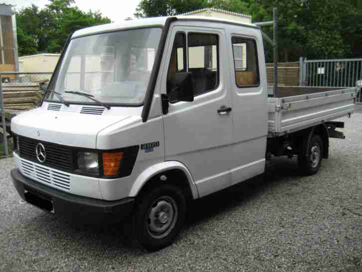 Mercedes Benz 210D Doppelkabine original 49.400 km!!!, 1.Hand, LKW Pritsche AHK