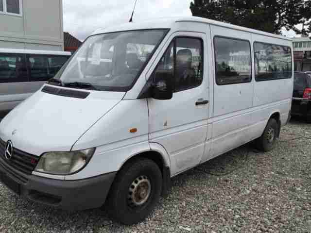 Mercedes-Benz 211 CDI Sprinter 2.2 CDI *Klima*9-Sitz*