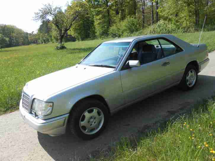 Mercedes Benz 220 Coupe SCHECKHEFTGEPFLEGT CLASSIC D GUTACHTEN