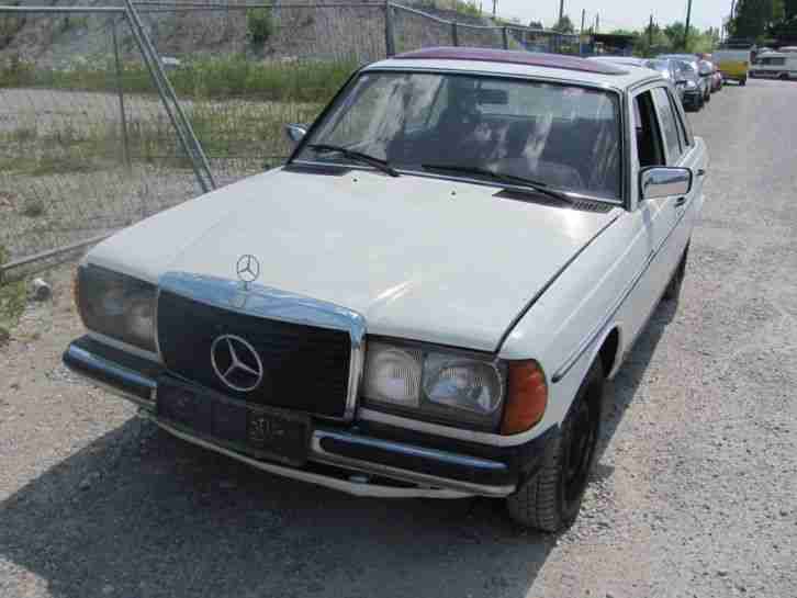 Mercedes Benz 240D